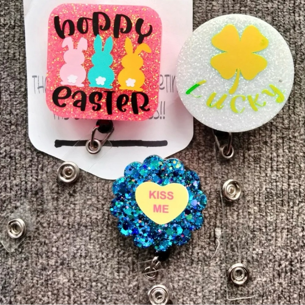 Easter St Patrick’s Valentines Retractable Name Badge Reel ID Tag Holder Set